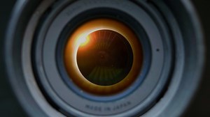 146K views · 994 reactions | Your phone can safely shoot a total solar eclipse. Here are some tips for success. #USATEclipse | USA TODAY | Facebook