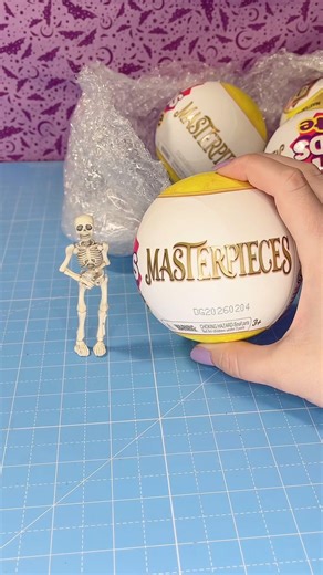 We’re unboxing Mini Brands Masterpieces! #minibrands #miniart #stopmotion ‪@MiniBrands_ZURU‬