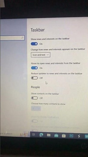 Show Contacts on the Taskbar Windows 10 💻 #youtubeshorts #viral #trending #windows #shorts