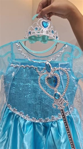 Create the Perfect Elsa Costume for Halloween 2023