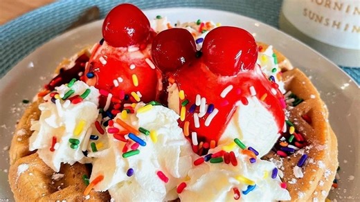 Childhood dreams can come true! Eat ice cream for breakfast!