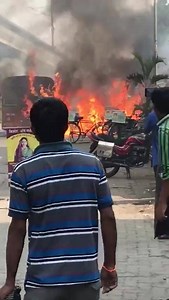 CNG explosion in best bus near Andheri - Chakala | The Unsenso Tube yt