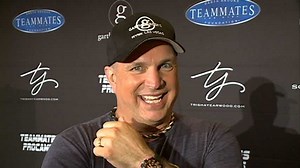 Garth Brooks coming back to Nebraska