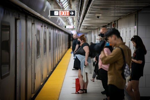 Feds announce funding for TTC to buy 55 new subway trains for Line 2