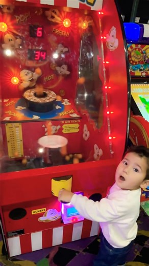 Ping pong 🏓 ball catch #fun