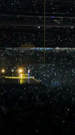 Jay-Z Closes Night One at Yankee Stadium With Alicia Keys for "Empire State of Mind"