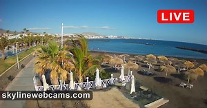 【LIVE】 Webcam Playa del Duque - El Beril | SkylineWebcams