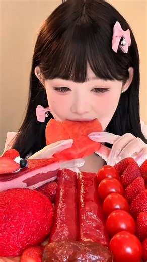 Red shades of eating ASMR | watermelon pancake, red rice roll , strawberry amber candy,red rice cake