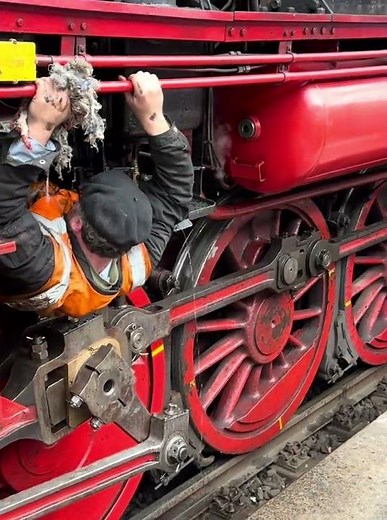 #shorts 58 311 #dampflok #trainspotting #leipzig #steam #steamtrain #deutschebahn #train
