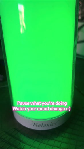 Feeling Blue? Watch this video for a mood lift :-) Mood Desk Lamps can help with SAD Seasonal Affective Disorder #seasonalaffectivedisorder #mentalhealth #mentalhealthawarenes #moodlighting #lighttherapy
