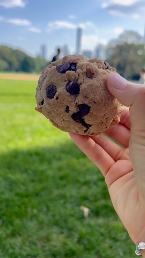 5.7K views · 34 reactions | Gluten-free / vegan chocolate chip walnut cookie from Levain Bakery in NYC review!!  | Calla’s Clean Eats | Facebook