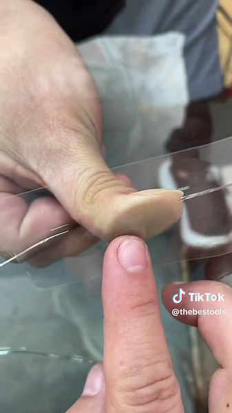 Car Glass Scratch Repair: Restore Your Windscreen Effectively