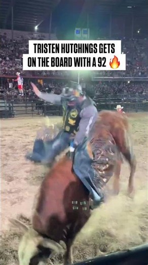 Tristen Hutchings goes 92 at Cheyenne Frontier Days Xtreme Bulls #bullriding #rodeo