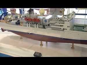 【模型】＜前身は日本初の原子力船「むつ」＞海洋地球研究船「みらい」：Oceanographic Research Vessel MIRAI