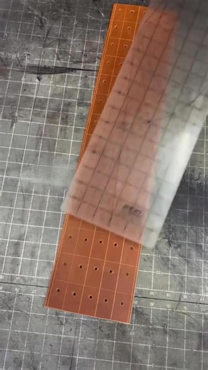 Hardest, most tedious part of any of the Maker Pouches right here! But I feel like it’s such a critical piece of the design. What do you think? Any ideas on how to make it easier (without compromising quality or function)? And don't forget, All Maker Pouches including the NEW Wingman are 25% OFF right now! Use code MakerMagic to make it happen! Shout out to @sailrite for these super durable double sided (and self healing) cutting mats! And to @ldh_scissors for my favorite snips ever. #Toolbelt #