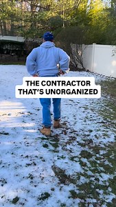 Who needs a phone when you got the old classic pen and notepad. #nickycontractas | Nick Cassano