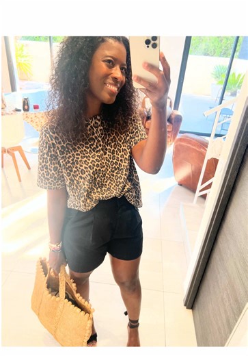 ✩ Lève la main si toi aussi tu aimes le Léopard 🤗✩ . . T #kiabi @kiabi Short #hm Espadrilles #sezane Cabas #vanessabruno BO #cotedivoire🇨🇮 . . #ootd #outfit #look #lookbook #fashion #pourtoi #mode #outfitdetails #tenuedujour #lookdujour#outfitinspo #lookoftheday #fashiontiltok #tiktokfashion #dailylook #officelook #everydaylook #hm