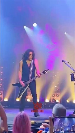 Rock Legends KISS Hit Vegas #paulstanley #genesimmons #kissband #musicrock #darkstone