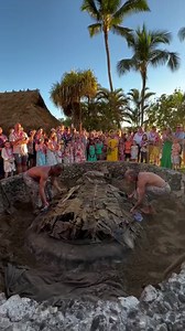 You don’t want miss our nightly Imu presentation, when we uncover the Kalua Pua’a (Kalua Pig) from the Imu - a traditional underground oven. So ono! 🐖 | Old Lahaina Luau