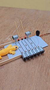 1.1M views · 2.5K reactions | Lizard on Cockroach trap with Audio | 2 sticks dc motor bug trap #engineering #trap #funny #bug | Science & Engineering | Facebook