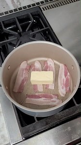 18K views · 132 reactions | Bacon caramel popcorn is your new snack! For a perfect crunchy and tasty popcorn snack just cook bacon in a pan and add caramel candies with few ingredients, when the popcorn pop they will get coated in delicious salty and sweet crunchy coating. This original video was produced by Network Media and Lorenzo M's Original Videos | Creative Crafting | Facebook