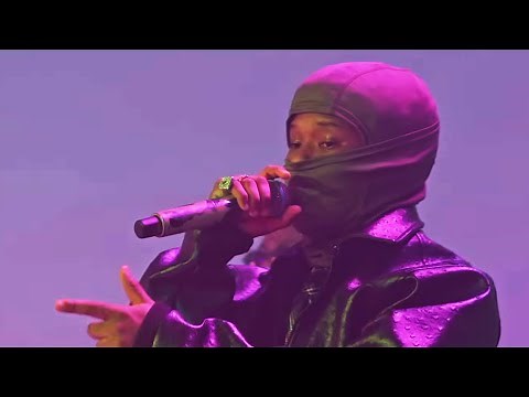 Nasty C - coMPRess (Live Performance)