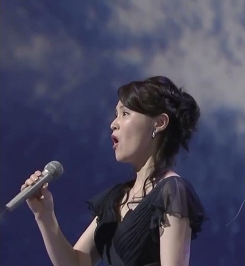 フォレスタ 純子さま｢冬の星座｣(2016年) 1番