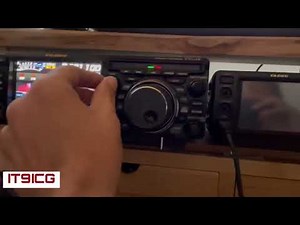 Accordatore MFJ 994B e amplificatore RM ITALY HLA 300 plus.