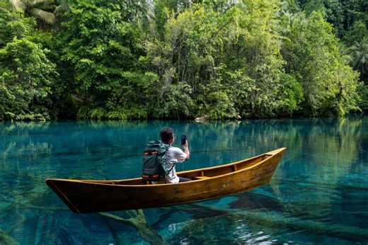 SpaceX is partnering with chipmakers to enable Starlink satellite-to-cell service