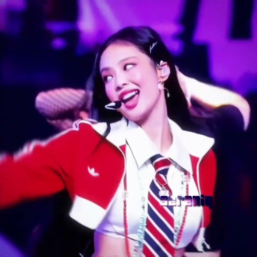 Can't remove this diva from my life #jennie #jisoo #edit #fyp