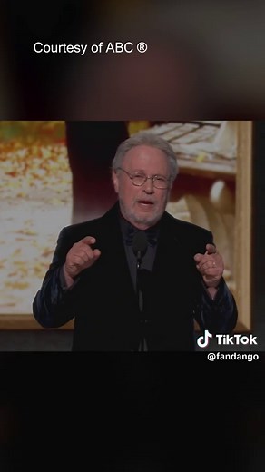 Billy Crystal delivers a warm and heartfelt tribute to his friend Rob Reiner at the 2026 Academy Awards. #oscars #academyawards