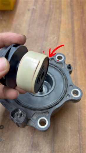 How too Toyota hybrid engine water pump repair #automobile #handpumpautomationmotorfixing #autorebui