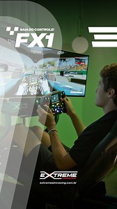 De um lado, Cockpit Simulador FX1 by @extreme_simracing com a imersão de pilotagem Fórmula. Do outro, @felipedrugovich, campeão da F2, piloto reserva da @astonmartinf1 e a nova geração do 🇧🇷 para a Fórmula 1. . 🏁Ambos fabricados em Maringá-PR 🙌🏻 . Muito controle e precisão com os equipamentos @simagicofficial e seu motor Alpha Ultimate Direct Drive, volante FX PRO e Pedaleira P2000 🏎️🏁 . #extremesimracing #simracing #cockpit #simulador #virtual #simagic #samsung #justconstrutora #felipedr
