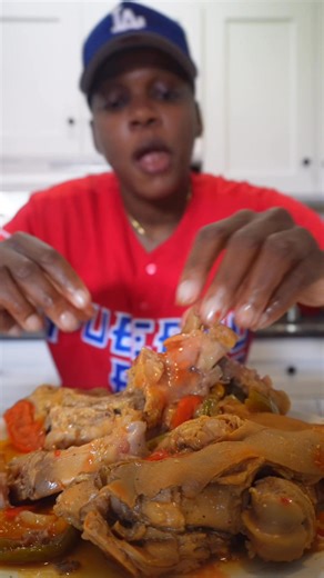 Here they go. Them boiled pig feet I cooked! They not as spicy as yall thought. Flavor packed all through them joints! Fitha cook some more 😂❤️ #pigfeet #boiledpigfeet #food | Cuzzo Ab