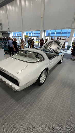 1980 Pontiac Trans Am. so sleek #SEMA2025 | Pro Tool Reviews