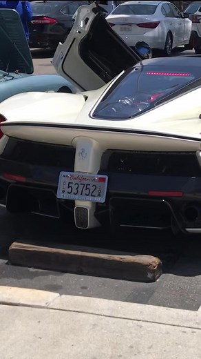 272K views · 3.3K reactions | INSANE $7,000,000 Ferrari LaFerrari Aperta Cold Start!! 勞 #laferrari #ferrari #hypercar #viralreelsfb #viral #explore | SupercarSound | Facebook