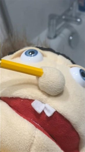 Jeffy Gets A Bath! #sml #funny #jeffy #supermario #mario #cool #skit #like #subscribe