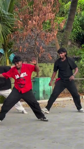 Macarena✨🔥.....#dance #reelstrending #moonwalk #comment #likesharecomment