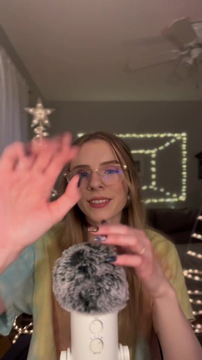 ASMR - Fluffy Mic Triggers (plucking, invisible triggers) #fyp #mictriggers #asmr #asmrmicscratching #fluffymic #tingly #invisibletriggers