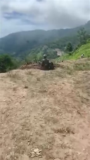 2.6K views · 29 shares | Estoy en la línea divisoria entre México y...