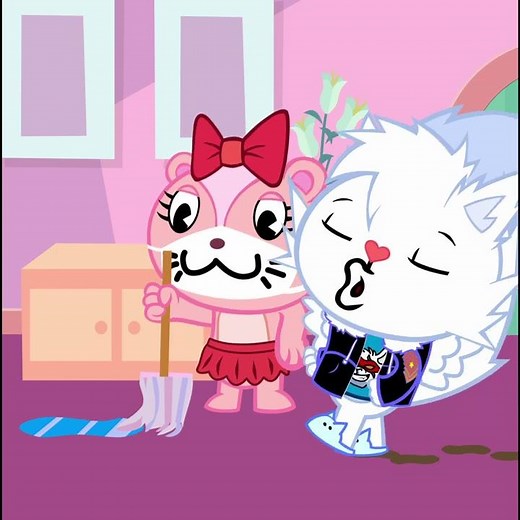 Snowers X Giggles Shorts Moment #5