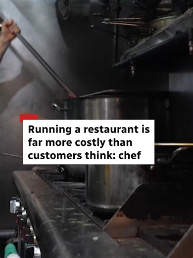Toronto Chef Warns About Restaurant Closures Due to Value Gap