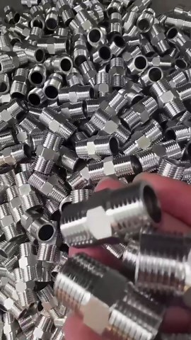 1-1/4" x 1-1/4" NPT Male Threaded Hex Nipple,Stainless Steel 304 Quick Coupler Pipe Fitting