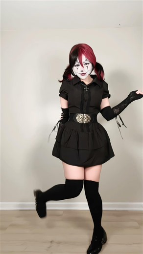 Can we go on a picnic date? :) what food u bringing? #goth #clown #cosplay #dance #fyp #clowngirl