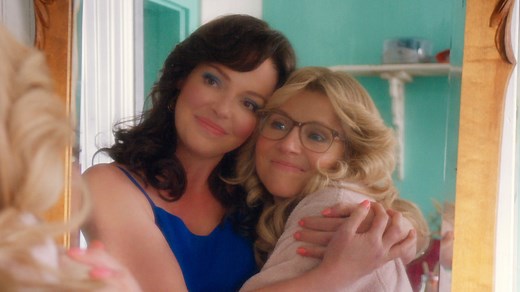 ‘Firefly Lane’ Trailer: Katherine Heigl and Sarah Chalke Star in Netflix Adaptation (Exclusive)