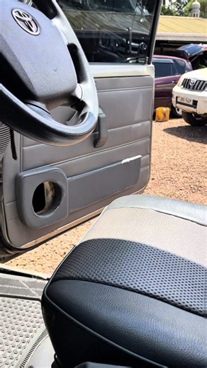 Land Cruiser 79 Single Cab Speaker Pod Fabrication & Install