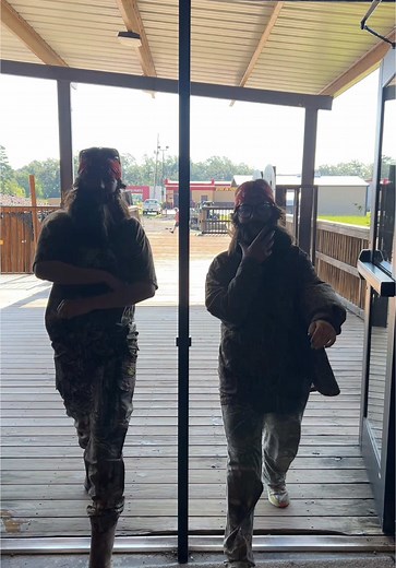 Exploring a Day at the Duck Commander Warehouse