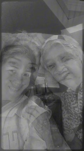 🕊️💔 Hoy mi corazón está de luto. Te fuiste abuela, y con tu partida dejaste un vacío imposible de llenar. Gracias por tu amor, por tus consejos, por todo lo que sembraste en mí. Tu recuerdo vivirá siempre en cada risa, en cada historia y en cada pedacito de mi alma. Descansa en paz, mi viejita hermosa 🤍 #TeExtrañoAbuela #AmorEterno #MemoriasQueQuedan | Mona Inés Castro