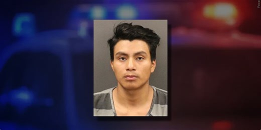 Grand Island man faces enticement after speaking with undercover officer