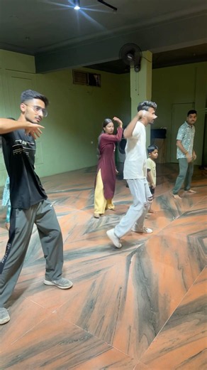 Udi udi mast vital song #practice #udiudijaydancevideo #hanshmalidance #udiudi #udiudijaye #viral